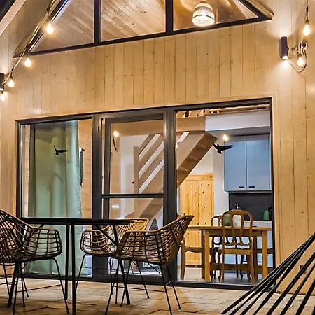 Semesterbostad 2 Bedroom Stunning In